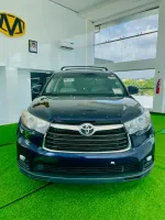 Toyota highlander XLE 2015 
