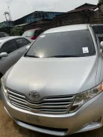 Super Clean 2011 Toyota Venza Foreign Used – Chilling AC, Smooth Drive, Spacious & Reliable Tokunbo Ride! First Body, Urgent Sale 🚗💨