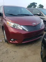 2011 Toyota Sienna – Foreign Used, Extremely Clean