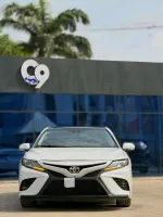 Nigerian used 2019 Toyota Camry XSE