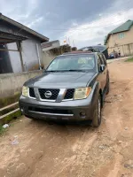 CLEAN NISSAN PATHFINDER