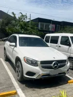 Mercedes GLC300