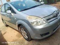Toyota Corolla Verso 2008 model manual gear