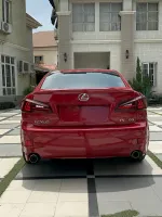 super clean Lexus IS 250 coming with the complete document is has no issue just buy and drive