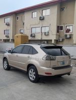 Neatly used RX 330