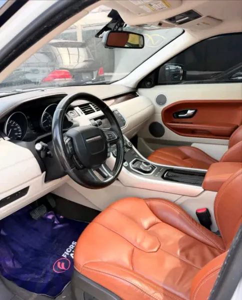 Thumbnail 9 of 2012 LAND ROVER Range Rover Evoque