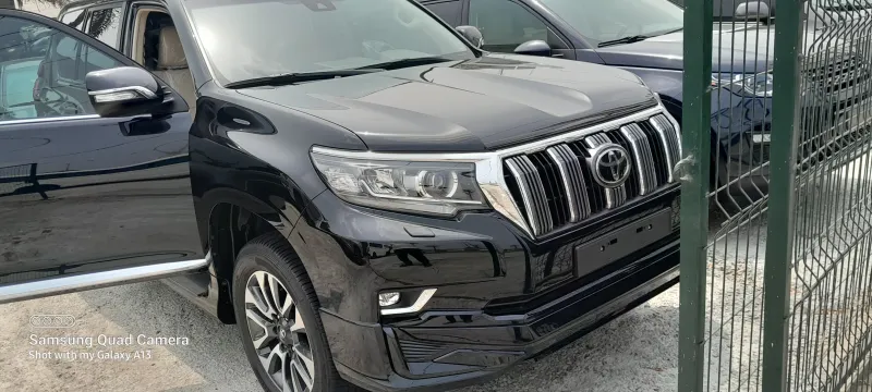 Thumbnail 11 of 2023 Toyota Land Cruiser Prado