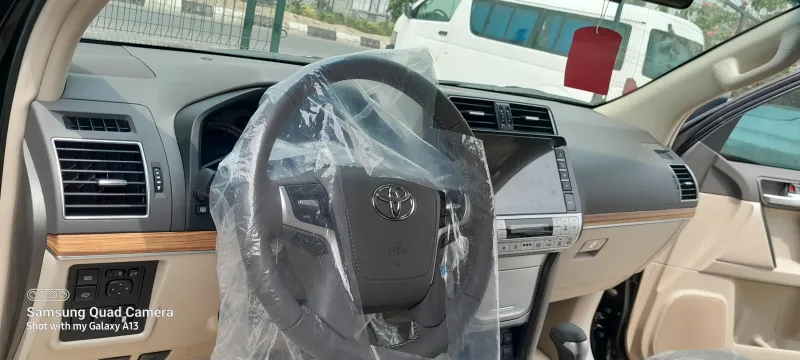 Thumbnail 5 of 2023 Toyota Land Cruiser Prado