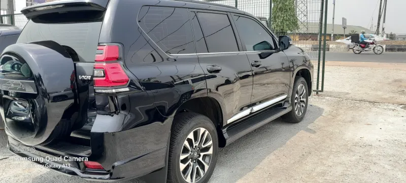 Thumbnail 9 of 2023 Toyota Land Cruiser Prado