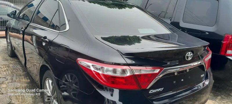 Thumbnail 11 of 2016 Toyota Camry LE
