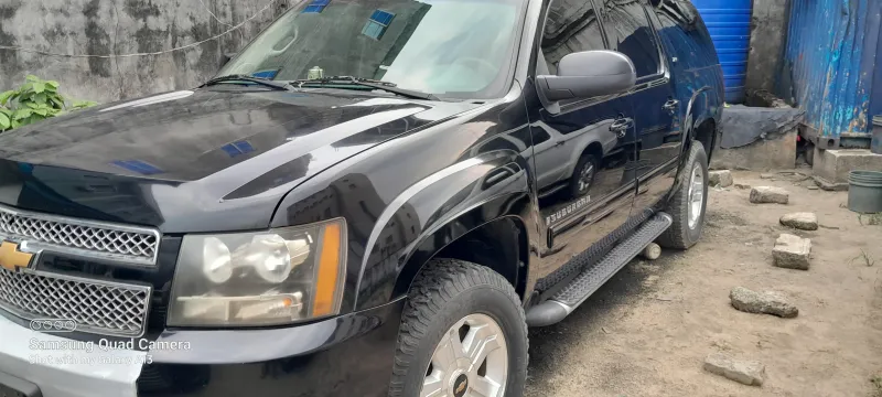 Thumbnail 3 of 2009 Chevrolet Suburban l500