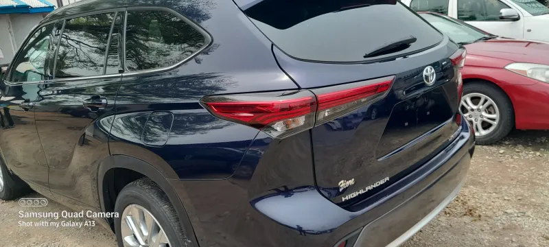 Thumbnail 12 of 2020 Toyota Highlander XLE