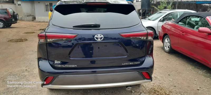Thumbnail 13 of 2020 Toyota Highlander XLE