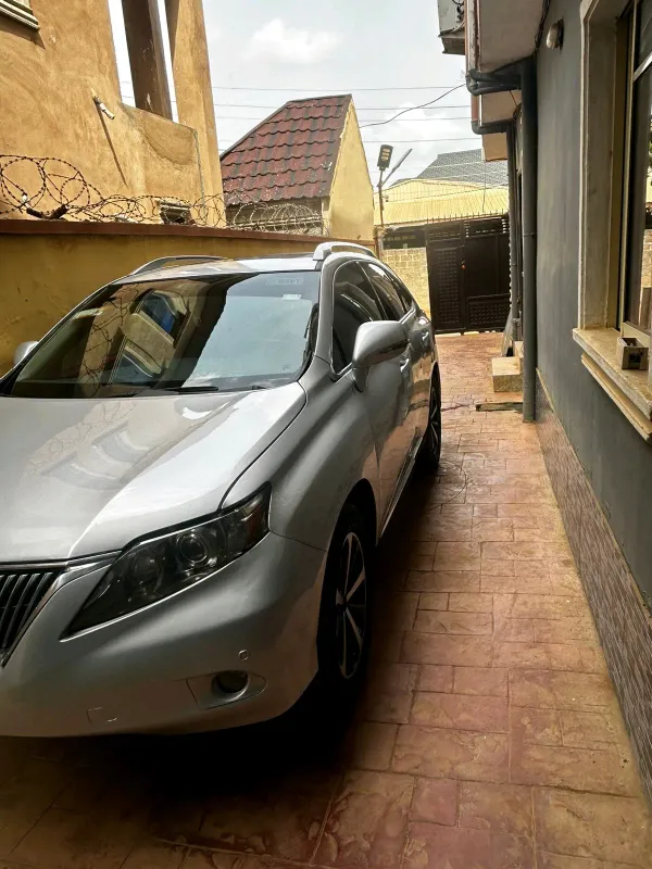 Thumbnail 7 of 2011 Lexus RX