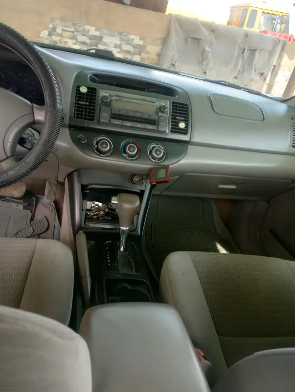 Thumbnail 6 of 2005 Toyota Camry le