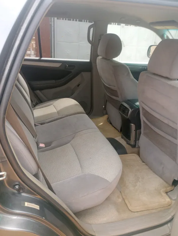 Thumbnail 9 of 2005 Toyota 4-Runner se