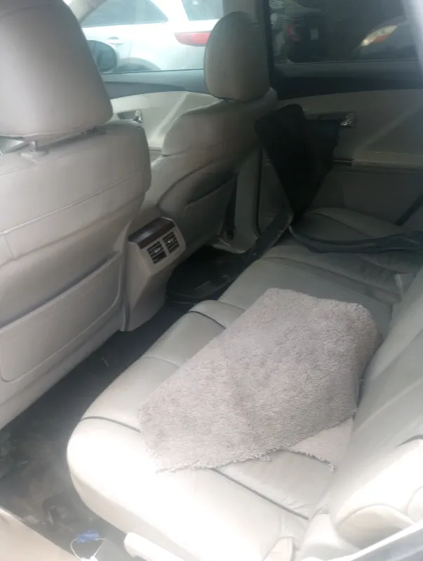 Thumbnail 11 of 2011 Toyota Venza