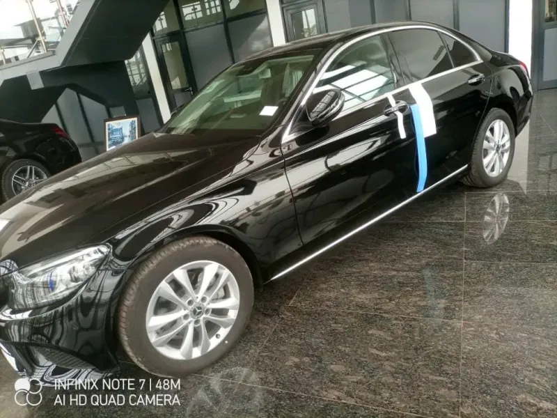 Thumbnail 10 of 2019 Mercedes-Benz C-Class