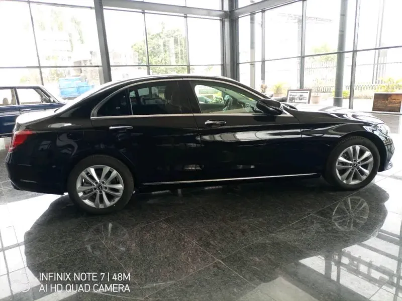 Thumbnail 14 of 2019 Mercedes-Benz C-Class