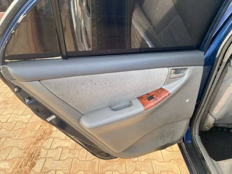 Thumbnail 2 of 2005 Toyota Corolla