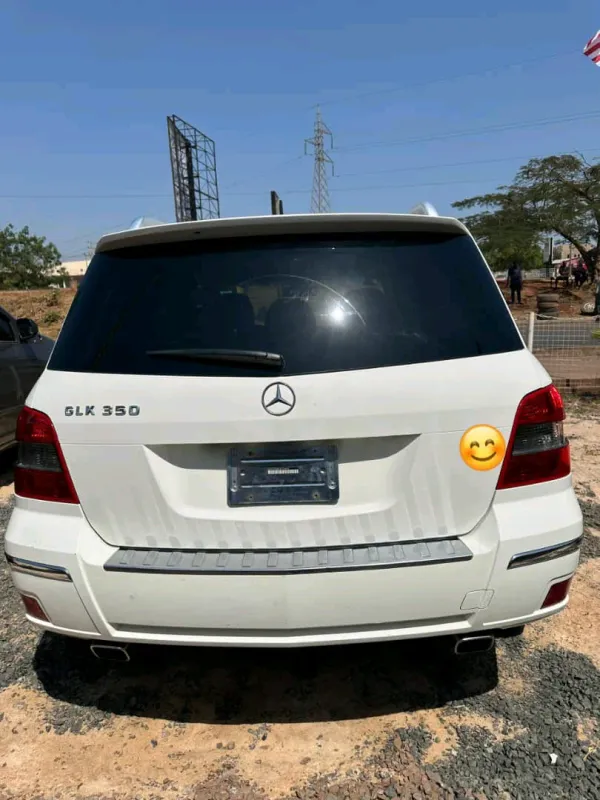 Thumbnail 11 of 2011 Mercedes-Benz GLK-Class
