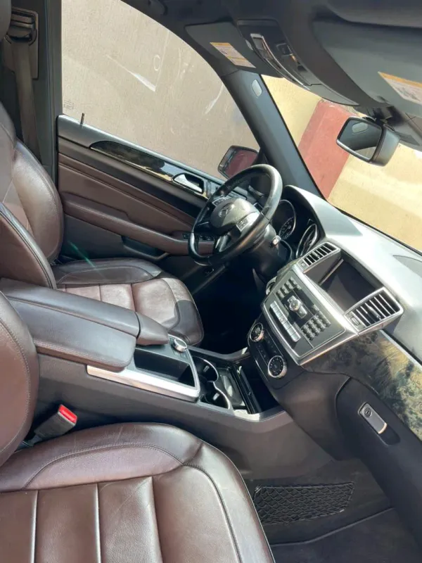 Thumbnail 9 of 2013 Mercedes-Benz ML-Class
