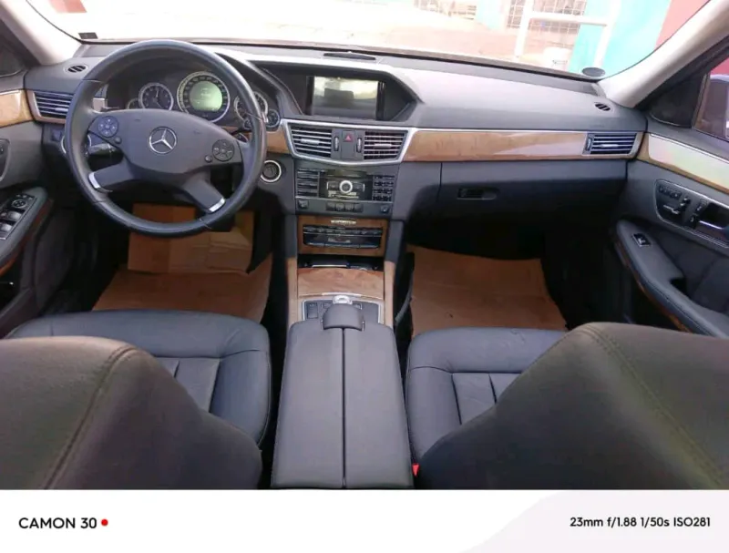 Thumbnail 3 of 2012 Mercedes-Benz E-Class