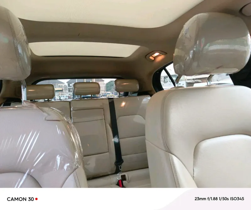 Thumbnail 3 of 2015 Mercedes-Benz GLA-Class