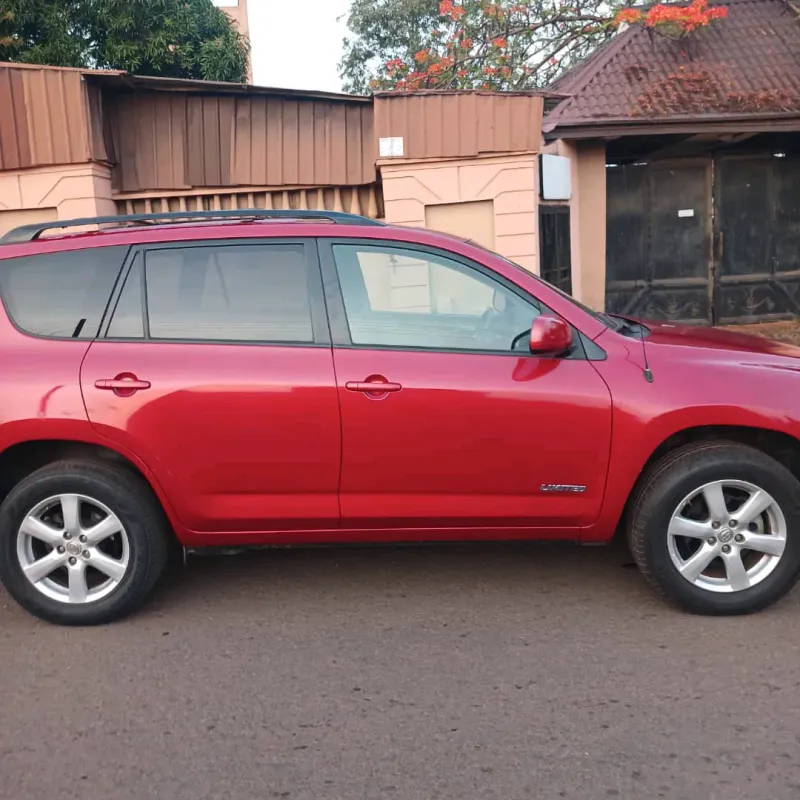 Thumbnail 4 of 2008 Toyota RAV4
