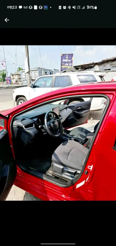 Thumbnail 3 of 2021 Toyota Corolla LE