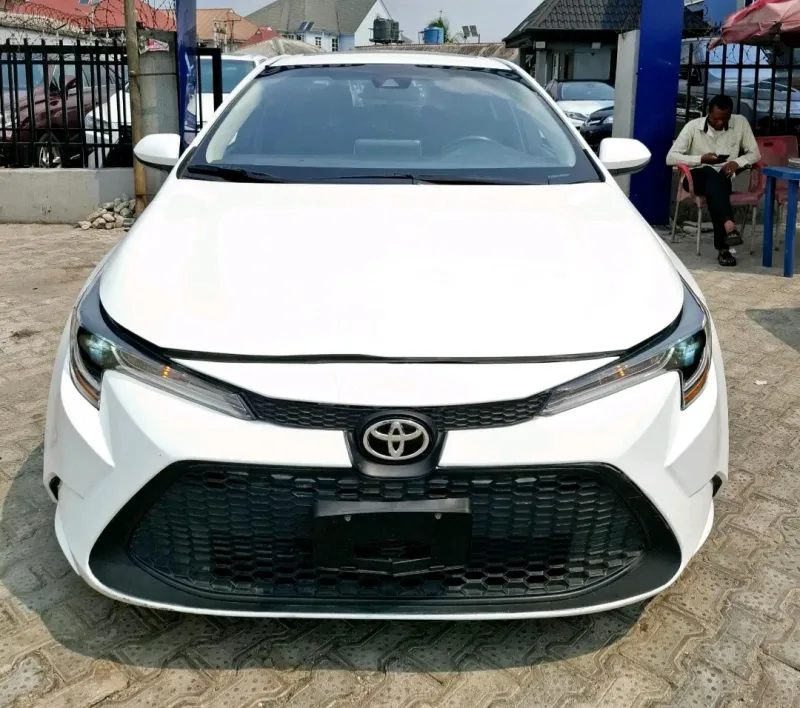 Main image of 2021 Toyota Corolla LE