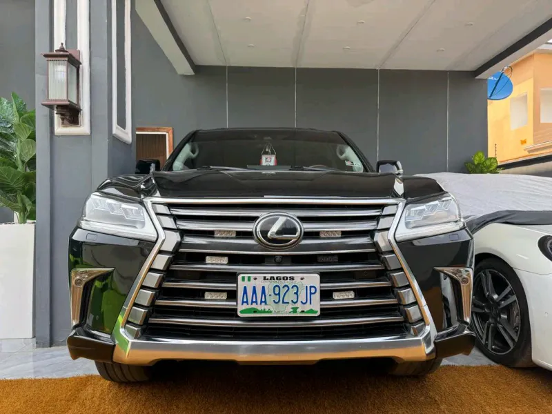 Main image of 2018 Lexus LX