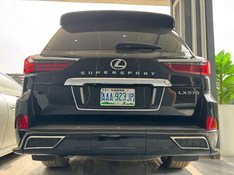 Thumbnail 5 of 2018 Lexus LX