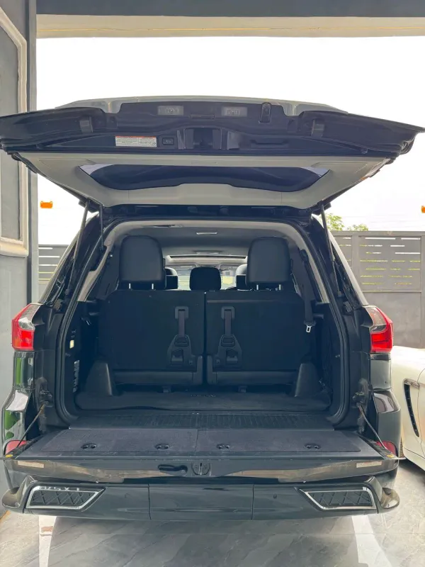 Thumbnail 6 of 2018 Lexus LX