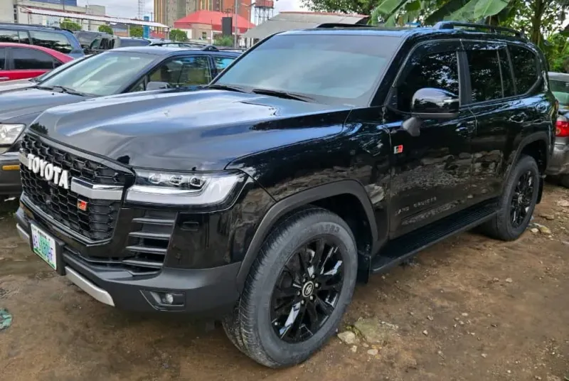 Main image of 2024 Toyota Land Cruiser
