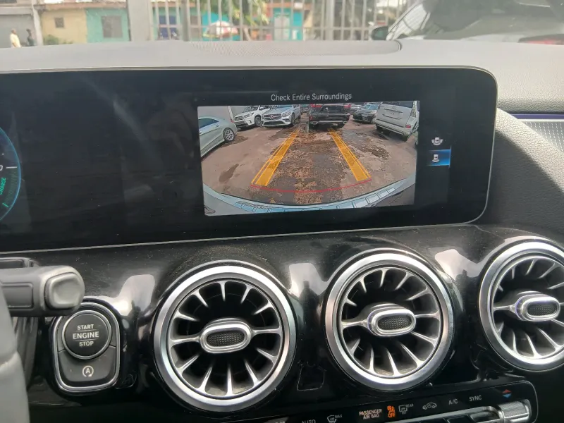 Thumbnail 10 of 2020 Mercedes-Benz GLA-Class GLA 250