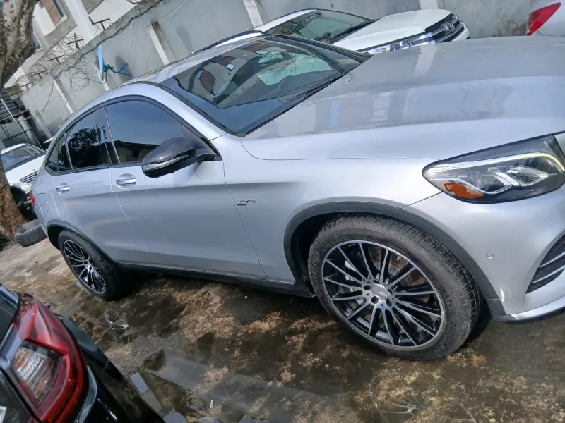 Thumbnail 3 of 2017 Mercedes-Benz GLC-Class AMG