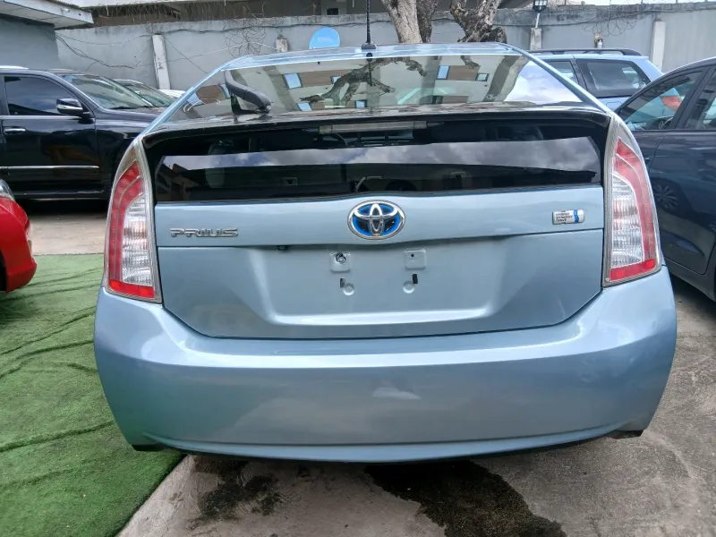 Thumbnail 7 of 2015 Toyota Prius Hybrid