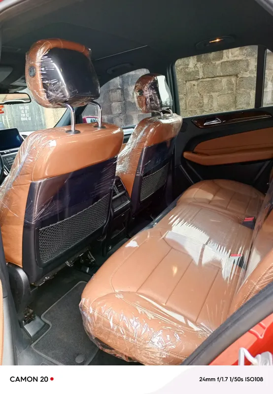Thumbnail 5 of 2016 Mercedes-Benz GLE-Class 4matic