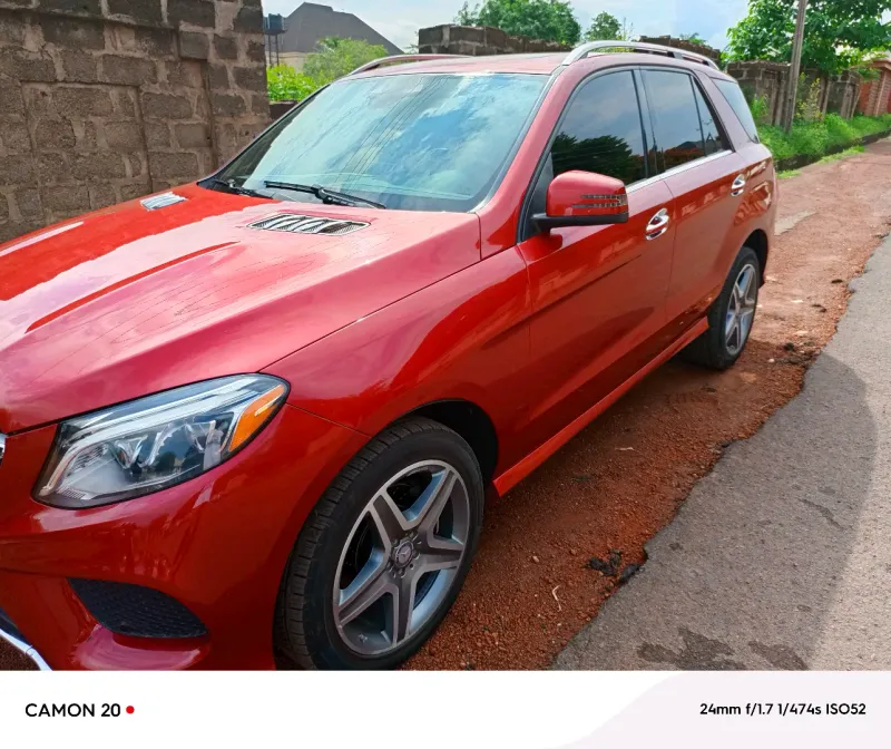 Thumbnail 6 of 2016 Mercedes-Benz GLE-Class 4matic