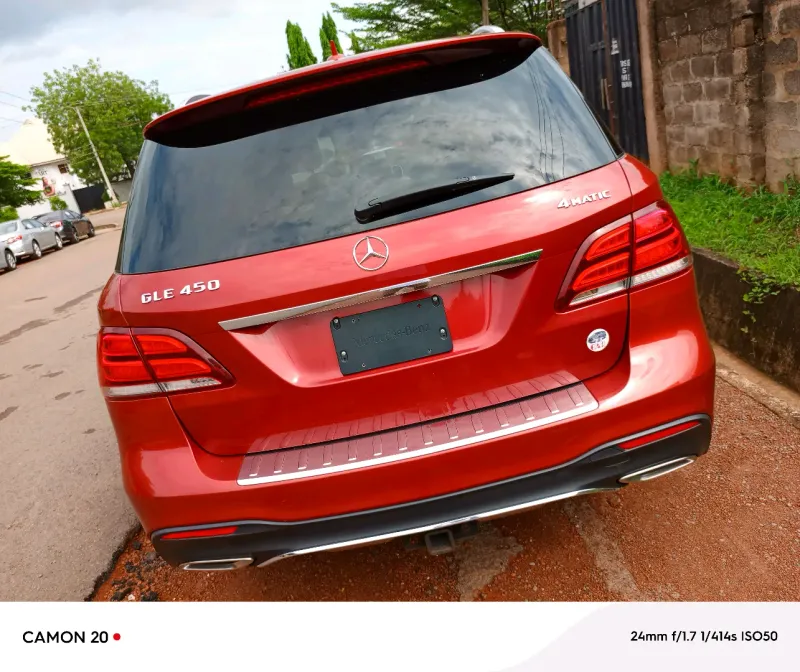 Thumbnail 9 of 2016 Mercedes-Benz GLE-Class 4matic