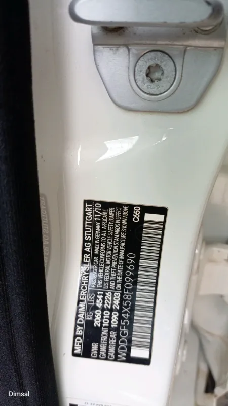 Thumbnail 2 of 2011 Mercedes-Benz C-Class