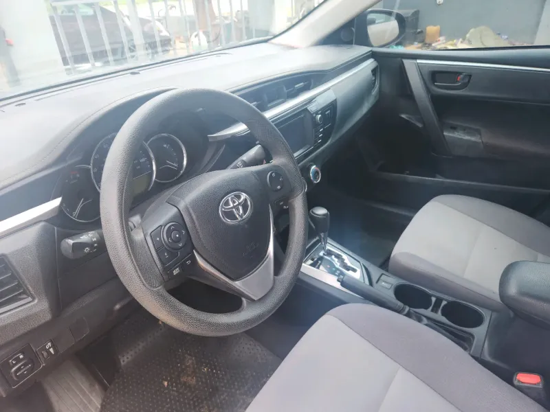 Thumbnail 5 of 2016 Toyota Corolla