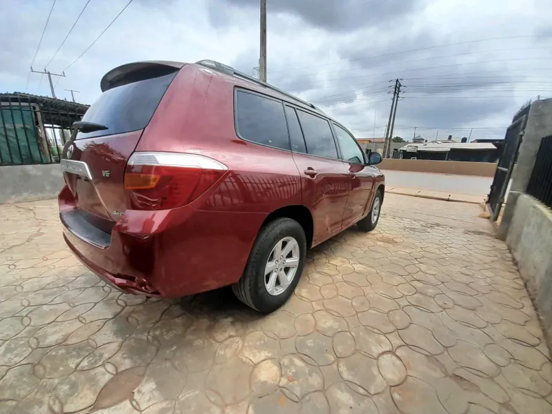 Thumbnail 4 of 2008 Toyota Highlander