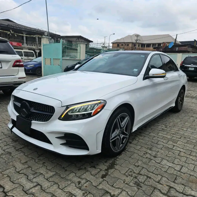 Thumbnail 3 of 2020 MERCEDES-BENZ C-Class