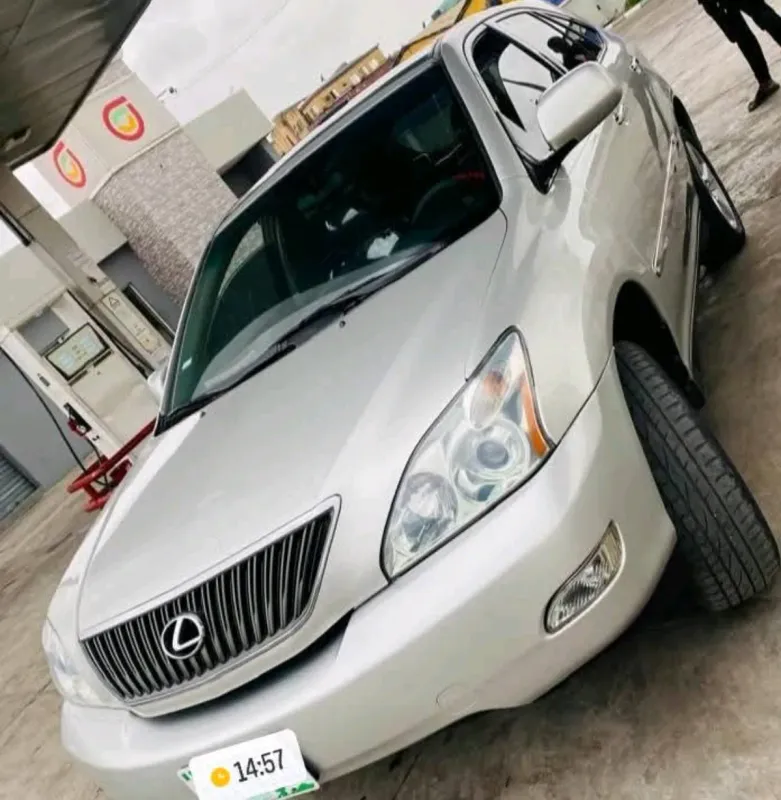 Thumbnail 3 of 2005 Lexus RX LE