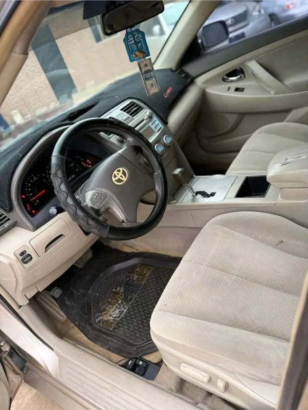 Thumbnail 4 of 2008 Toyota Camry LE