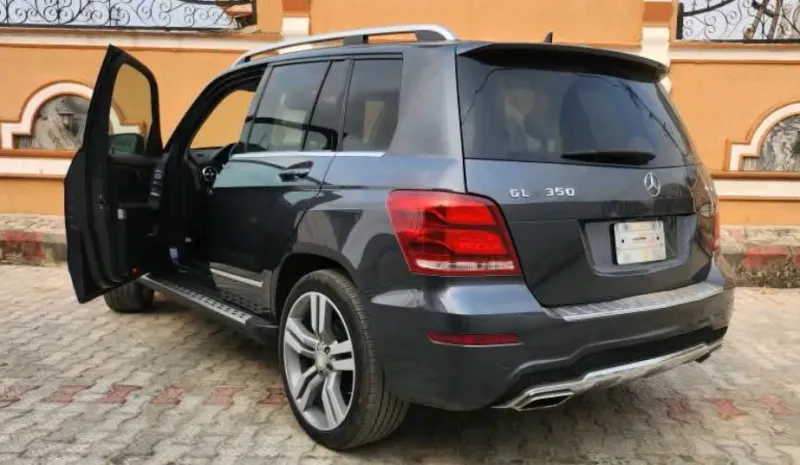 Thumbnail 4 of 2014 Mercedes-Benz GLE-Class XLE