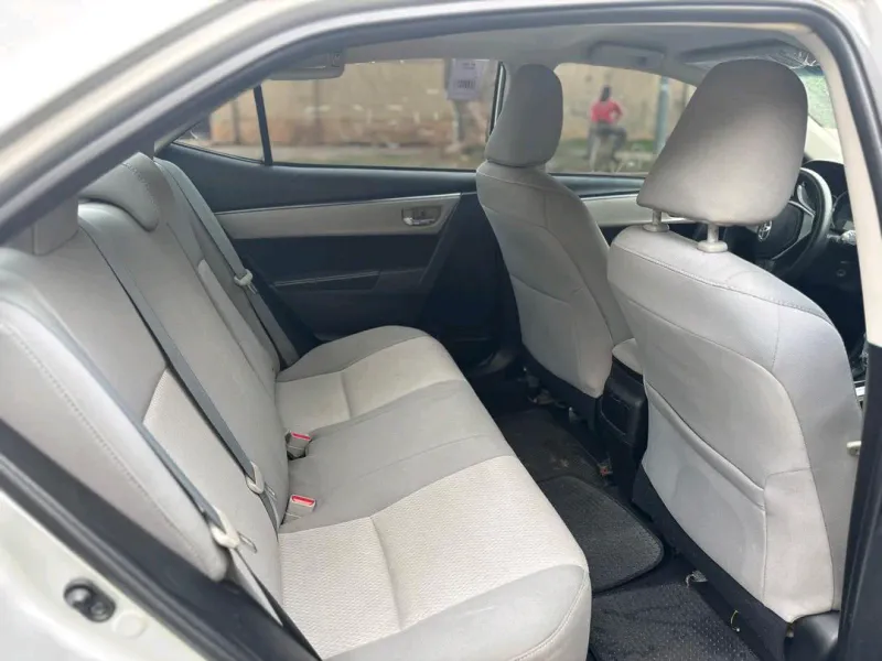 Thumbnail 6 of 2014 Toyota Corolla LE