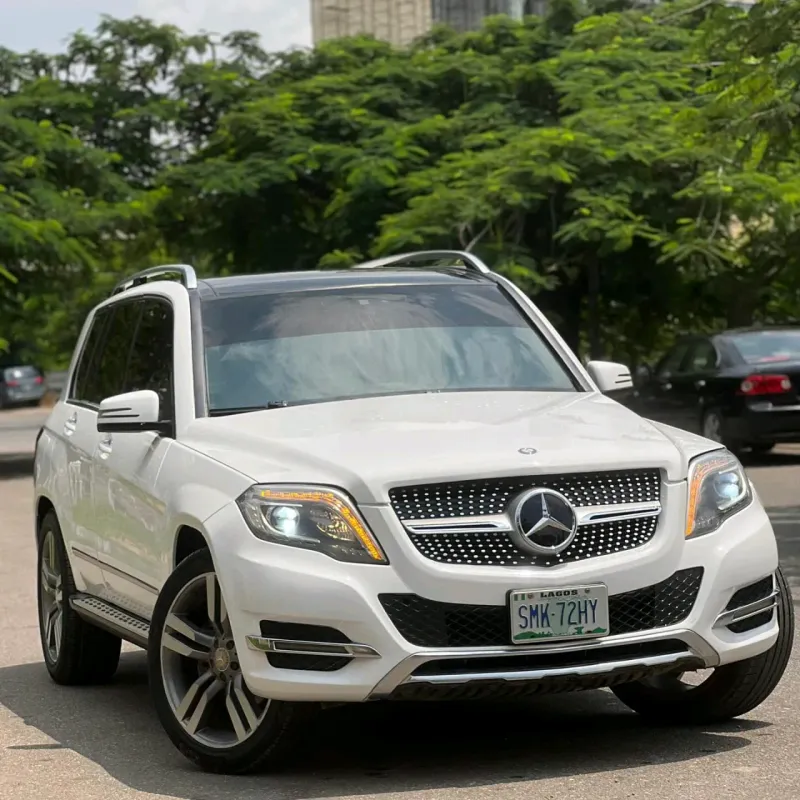 Main image of 2013 Mercedes-Benz GLK-Class